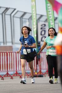 BIB: 50904
                            <button type="button" onclick="openModal(10525075)" class="btn btn-primary btn-sm float-right btn-popup" data-toggle="modal" data-target=".modal-high-quality">
                        <i class="fas fa-shopping-cart"></i> Add to Cart
                    </button>
                                            <button type="button" onclick="isThisMe(10525075, true)" class="btn btn-success btn-sm float-right btn-popup btn-isme hidden" data-toggle="tooltip" data-placement="bottom" title="นี่คือรูปของคุณใช่ไหม คลิกที่นี่เพื่อเอาเข้าอัลบั้ม">
                        <i class="fas fa-plus"></i> Add to album
                    </button>
                    <button type="button" onclick="isThisMe(10525075, false)" class="btn btn-warning btn-sm float-right btn-popup btn-isnotme hidden">
                        <i class="fas fa-ban"></i> Remove from album
                    </button>