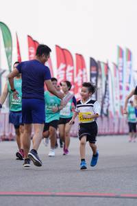 BIB: 111, 50392
                            <button type="button" onclick="openModal(10502339)" class="btn btn-primary btn-sm float-right btn-popup" data-toggle="modal" data-target=".modal-high-quality">
                        <i class="fas fa-shopping-cart"></i> Add to Cart
                    </button>
                                            <button type="button" onclick="isThisMe(10502339, true)" class="btn btn-success btn-sm float-right btn-popup btn-isme hidden" data-toggle="tooltip" data-placement="bottom" title="นี่คือรูปของคุณใช่ไหม คลิกที่นี่เพื่อเอาเข้าอัลบั้ม">
                        <i class="fas fa-plus"></i> Add to album
                    </button>
                    <button type="button" onclick="isThisMe(10502339, false)" class="btn btn-warning btn-sm float-right btn-popup btn-isnotme hidden">
                        <i class="fas fa-ban"></i> Remove from album
                    </button>