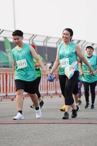 BIB: 53173, 53273, 5030
                            <button type="button" onclick="openModal(10517648)" class="btn btn-primary btn-sm float-right btn-popup" data-toggle="modal" data-target=".modal-high-quality">
                        <i class="fas fa-shopping-cart"></i> Add to Cart
                    </button>
                                            <button type="button" onclick="isThisMe(10517648, true)" class="btn btn-success btn-sm float-right btn-popup btn-isme hidden" data-toggle="tooltip" data-placement="bottom" title="นี่คือรูปของคุณใช่ไหม คลิกที่นี่เพื่อเอาเข้าอัลบั้ม">
                        <i class="fas fa-plus"></i> Add to album
                    </button>
                    <button type="button" onclick="isThisMe(10517648, false)" class="btn btn-warning btn-sm float-right btn-popup btn-isnotme hidden">
                        <i class="fas fa-ban"></i> Remove from album
                    </button>