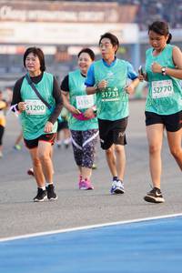 BIB: 52770, 51733, 51357, 51200
                            <button type="button" onclick="openModal(10494673)" class="btn btn-primary btn-sm float-right btn-popup" data-toggle="modal" data-target=".modal-high-quality">
                        <i class="fas fa-shopping-cart"></i> Add to Cart
                    </button>
                                            <button type="button" onclick="isThisMe(10494673, true)" class="btn btn-success btn-sm float-right btn-popup btn-isme hidden" data-toggle="tooltip" data-placement="bottom" title="นี่คือรูปของคุณใช่ไหม คลิกที่นี่เพื่อเอาเข้าอัลบั้ม">
                        <i class="fas fa-plus"></i> Add to album
                    </button>
                    <button type="button" onclick="isThisMe(10494673, false)" class="btn btn-warning btn-sm float-right btn-popup btn-isnotme hidden">
                        <i class="fas fa-ban"></i> Remove from album
                    </button>