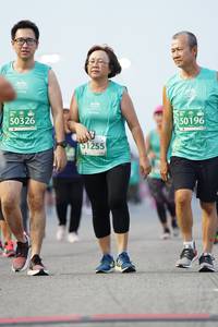BIB: 50326, 50196, 1255
                            <button type="button" onclick="openModal(10523670)" class="btn btn-primary btn-sm float-right btn-popup" data-toggle="modal" data-target=".modal-high-quality">
                        <i class="fas fa-shopping-cart"></i> Add to Cart
                    </button>
                                            <button type="button" onclick="isThisMe(10523670, true)" class="btn btn-success btn-sm float-right btn-popup btn-isme hidden" data-toggle="tooltip" data-placement="bottom" title="นี่คือรูปของคุณใช่ไหม คลิกที่นี่เพื่อเอาเข้าอัลบั้ม">
                        <i class="fas fa-plus"></i> Add to album
                    </button>
                    <button type="button" onclick="isThisMe(10523670, false)" class="btn btn-warning btn-sm float-right btn-popup btn-isnotme hidden">
                        <i class="fas fa-ban"></i> Remove from album
                    </button>