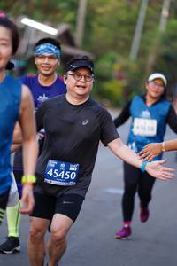 BIB: 45450
                            <button type="button" onclick="openModal(10606512)" class="btn btn-primary btn-sm float-right btn-popup" data-toggle="modal" data-target=".modal-high-quality">
                        <i class="fas fa-shopping-cart"></i> Add to Cart
                    </button>
                                            <button type="button" onclick="isThisMe(10606512, true)" class="btn btn-success btn-sm float-right btn-popup btn-isme hidden" data-toggle="tooltip" data-placement="bottom" title="นี่คือรูปของคุณใช่ไหม คลิกที่นี่เพื่อเอาเข้าอัลบั้ม">
                        <i class="fas fa-plus"></i> Add to album
                    </button>
                    <button type="button" onclick="isThisMe(10606512, false)" class="btn btn-warning btn-sm float-right btn-popup btn-isnotme hidden">
                        <i class="fas fa-ban"></i> Remove from album
                    </button>