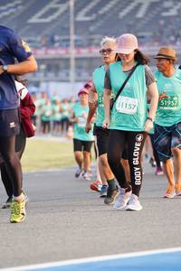 BIB: 51957, 51157
                            <button type="button" onclick="openModal(10492299)" class="btn btn-primary btn-sm float-right btn-popup" data-toggle="modal" data-target=".modal-high-quality">
                        <i class="fas fa-shopping-cart"></i> Add to Cart
                    </button>
                                            <button type="button" onclick="isThisMe(10492299, true)" class="btn btn-success btn-sm float-right btn-popup btn-isme hidden" data-toggle="tooltip" data-placement="bottom" title="นี่คือรูปของคุณใช่ไหม คลิกที่นี่เพื่อเอาเข้าอัลบั้ม">
                        <i class="fas fa-plus"></i> Add to album
                    </button>
                    <button type="button" onclick="isThisMe(10492299, false)" class="btn btn-warning btn-sm float-right btn-popup btn-isnotme hidden">
                        <i class="fas fa-ban"></i> Remove from album
                    </button>