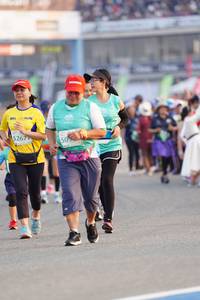 BIB: 5267
                            <button type="button" onclick="openModal(10492881)" class="btn btn-primary btn-sm float-right btn-popup" data-toggle="modal" data-target=".modal-high-quality">
                        <i class="fas fa-shopping-cart"></i> Add to Cart
                    </button>
                                            <button type="button" onclick="isThisMe(10492881, true)" class="btn btn-success btn-sm float-right btn-popup btn-isme hidden" data-toggle="tooltip" data-placement="bottom" title="นี่คือรูปของคุณใช่ไหม คลิกที่นี่เพื่อเอาเข้าอัลบั้ม">
                        <i class="fas fa-plus"></i> Add to album
                    </button>
                    <button type="button" onclick="isThisMe(10492881, false)" class="btn btn-warning btn-sm float-right btn-popup btn-isnotme hidden">
                        <i class="fas fa-ban"></i> Remove from album
                    </button>