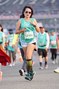 BIB: 52406
                            <button type="button" onclick="openModal(10498087)" class="btn btn-primary btn-sm float-right btn-popup" data-toggle="modal" data-target=".modal-high-quality">
                        <i class="fas fa-shopping-cart"></i> Add to Cart
                    </button>
                                            <button type="button" onclick="isThisMe(10498087, true)" class="btn btn-success btn-sm float-right btn-popup btn-isme hidden" data-toggle="tooltip" data-placement="bottom" title="นี่คือรูปของคุณใช่ไหม คลิกที่นี่เพื่อเอาเข้าอัลบั้ม">
                        <i class="fas fa-plus"></i> Add to album
                    </button>
                    <button type="button" onclick="isThisMe(10498087, false)" class="btn btn-warning btn-sm float-right btn-popup btn-isnotme hidden">
                        <i class="fas fa-ban"></i> Remove from album
                    </button>