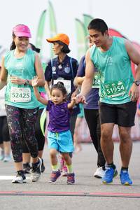 BIB: 168, 52425, 51954
                            <button type="button" onclick="openModal(10523931)" class="btn btn-primary btn-sm float-right btn-popup" data-toggle="modal" data-target=".modal-high-quality">
                        <i class="fas fa-shopping-cart"></i> Add to Cart
                    </button>
                                            <button type="button" onclick="isThisMe(10523931, true)" class="btn btn-success btn-sm float-right btn-popup btn-isme hidden" data-toggle="tooltip" data-placement="bottom" title="นี่คือรูปของคุณใช่ไหม คลิกที่นี่เพื่อเอาเข้าอัลบั้ม">
                        <i class="fas fa-plus"></i> Add to album
                    </button>
                    <button type="button" onclick="isThisMe(10523931, false)" class="btn btn-warning btn-sm float-right btn-popup btn-isnotme hidden">
                        <i class="fas fa-ban"></i> Remove from album
                    </button>