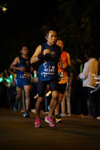 BIB: 40341
                            <button type="button" onclick="openModal(12528846)" class="btn btn-primary btn-sm float-right btn-popup" data-toggle="modal" data-target=".modal-high-quality">
                        <i class="fas fa-shopping-cart"></i> Add to Cart
                    </button>
                                            <button type="button" onclick="isThisMe(12528846, true)" class="btn btn-success btn-sm float-right btn-popup btn-isme hidden" data-toggle="tooltip" data-placement="bottom" title="นี่คือรูปของคุณใช่ไหม คลิกที่นี่เพื่อเอาเข้าอัลบั้ม">
                        <i class="fas fa-plus"></i> Add to album
                    </button>
                    <button type="button" onclick="isThisMe(12528846, false)" class="btn btn-warning btn-sm float-right btn-popup btn-isnotme hidden">
                        <i class="fas fa-ban"></i> Remove from album
                    </button>