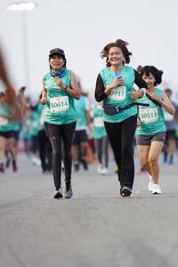 BIB: 0931, 50614, 50513
                            <button type="button" onclick="openModal(10518921)" class="btn btn-primary btn-sm float-right btn-popup" data-toggle="modal" data-target=".modal-high-quality">
                        <i class="fas fa-shopping-cart"></i> Add to Cart
                    </button>
                                            <button type="button" onclick="isThisMe(10518921, true)" class="btn btn-success btn-sm float-right btn-popup btn-isme hidden" data-toggle="tooltip" data-placement="bottom" title="นี่คือรูปของคุณใช่ไหม คลิกที่นี่เพื่อเอาเข้าอัลบั้ม">
                        <i class="fas fa-plus"></i> Add to album
                    </button>
                    <button type="button" onclick="isThisMe(10518921, false)" class="btn btn-warning btn-sm float-right btn-popup btn-isnotme hidden">
                        <i class="fas fa-ban"></i> Remove from album
                    </button>