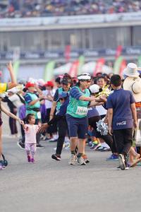 BIB: 53049
                            <button type="button" onclick="openModal(10497072)" class="btn btn-primary btn-sm float-right btn-popup" data-toggle="modal" data-target=".modal-high-quality">
                        <i class="fas fa-shopping-cart"></i> Add to Cart
                    </button>
                                            <button type="button" onclick="isThisMe(10497072, true)" class="btn btn-success btn-sm float-right btn-popup btn-isme hidden" data-toggle="tooltip" data-placement="bottom" title="นี่คือรูปของคุณใช่ไหม คลิกที่นี่เพื่อเอาเข้าอัลบั้ม">
                        <i class="fas fa-plus"></i> Add to album
                    </button>
                    <button type="button" onclick="isThisMe(10497072, false)" class="btn btn-warning btn-sm float-right btn-popup btn-isnotme hidden">
                        <i class="fas fa-ban"></i> Remove from album
                    </button>