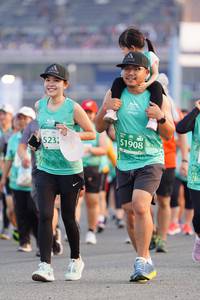 BIB: 51908, 523
                            <button type="button" onclick="openModal(10495628)" class="btn btn-primary btn-sm float-right btn-popup" data-toggle="modal" data-target=".modal-high-quality">
                        <i class="fas fa-shopping-cart"></i> Add to Cart
                    </button>
                                            <button type="button" onclick="isThisMe(10495628, true)" class="btn btn-success btn-sm float-right btn-popup btn-isme hidden" data-toggle="tooltip" data-placement="bottom" title="นี่คือรูปของคุณใช่ไหม คลิกที่นี่เพื่อเอาเข้าอัลบั้ม">
                        <i class="fas fa-plus"></i> Add to album
                    </button>
                    <button type="button" onclick="isThisMe(10495628, false)" class="btn btn-warning btn-sm float-right btn-popup btn-isnotme hidden">
                        <i class="fas fa-ban"></i> Remove from album
                    </button>