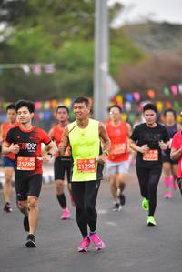 BIB: 20226, 25789, 21298
                            <button type="button" onclick="openModal(12873754)" class="btn btn-primary btn-sm float-right btn-popup" data-toggle="modal" data-target=".modal-high-quality">
                        <i class="fas fa-shopping-cart"></i> Add to Cart
                    </button>
                                            <button type="button" onclick="isThisMe(12873754, true)" class="btn btn-success btn-sm float-right btn-popup btn-isme hidden" data-toggle="tooltip" data-placement="bottom" title="นี่คือรูปของคุณใช่ไหม คลิกที่นี่เพื่อเอาเข้าอัลบั้ม">
                        <i class="fas fa-plus"></i> Add to album
                    </button>
                    <button type="button" onclick="isThisMe(12873754, false)" class="btn btn-warning btn-sm float-right btn-popup btn-isnotme hidden">
                        <i class="fas fa-ban"></i> Remove from album
                    </button>
