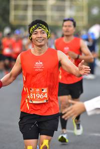 BIB: 440, 81964
                            <button type="button" onclick="openModal(12875542)" class="btn btn-primary btn-sm float-right btn-popup" data-toggle="modal" data-target=".modal-high-quality">
                        <i class="fas fa-shopping-cart"></i> Add to Cart
                    </button>
                                            <button type="button" onclick="isThisMe(12875542, true)" class="btn btn-success btn-sm float-right btn-popup btn-isme hidden" data-toggle="tooltip" data-placement="bottom" title="นี่คือรูปของคุณใช่ไหม คลิกที่นี่เพื่อเอาเข้าอัลบั้ม">
                        <i class="fas fa-plus"></i> Add to album
                    </button>
                    <button type="button" onclick="isThisMe(12875542, false)" class="btn btn-warning btn-sm float-right btn-popup btn-isnotme hidden">
                        <i class="fas fa-ban"></i> Remove from album
                    </button>