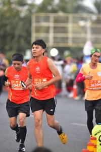 BIB: 2047, 7201, 26304
                            <button type="button" onclick="openModal(12875191)" class="btn btn-primary btn-sm float-right btn-popup" data-toggle="modal" data-target=".modal-high-quality">
                        <i class="fas fa-shopping-cart"></i> Add to Cart
                    </button>
                                            <button type="button" onclick="isThisMe(12875191, true)" class="btn btn-success btn-sm float-right btn-popup btn-isme hidden" data-toggle="tooltip" data-placement="bottom" title="นี่คือรูปของคุณใช่ไหม คลิกที่นี่เพื่อเอาเข้าอัลบั้ม">
                        <i class="fas fa-plus"></i> Add to album
                    </button>
                    <button type="button" onclick="isThisMe(12875191, false)" class="btn btn-warning btn-sm float-right btn-popup btn-isnotme hidden">
                        <i class="fas fa-ban"></i> Remove from album
                    </button>
