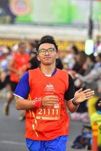 BIB: 21111
                            <button type="button" onclick="openModal(12875569)" class="btn btn-primary btn-sm float-right btn-popup" data-toggle="modal" data-target=".modal-high-quality">
                        <i class="fas fa-shopping-cart"></i> Add to Cart
                    </button>
                                            <button type="button" onclick="isThisMe(12875569, true)" class="btn btn-success btn-sm float-right btn-popup btn-isme hidden" data-toggle="tooltip" data-placement="bottom" title="นี่คือรูปของคุณใช่ไหม คลิกที่นี่เพื่อเอาเข้าอัลบั้ม">
                        <i class="fas fa-plus"></i> Add to album
                    </button>
                    <button type="button" onclick="isThisMe(12875569, false)" class="btn btn-warning btn-sm float-right btn-popup btn-isnotme hidden">
                        <i class="fas fa-ban"></i> Remove from album
                    </button>