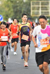 BIB: 2020, 23028, 27182, 521410
                            <button type="button" onclick="openModal(12875549)" class="btn btn-primary btn-sm float-right btn-popup" data-toggle="modal" data-target=".modal-high-quality">
                        <i class="fas fa-shopping-cart"></i> Add to Cart
                    </button>
                                            <button type="button" onclick="isThisMe(12875549, true)" class="btn btn-success btn-sm float-right btn-popup btn-isme hidden" data-toggle="tooltip" data-placement="bottom" title="นี่คือรูปของคุณใช่ไหม คลิกที่นี่เพื่อเอาเข้าอัลบั้ม">
                        <i class="fas fa-plus"></i> Add to album
                    </button>
                    <button type="button" onclick="isThisMe(12875549, false)" class="btn btn-warning btn-sm float-right btn-popup btn-isnotme hidden">
                        <i class="fas fa-ban"></i> Remove from album
                    </button>