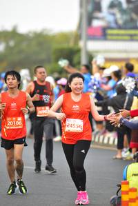 BIB: 2690, 20106, 24556
                            <button type="button" onclick="openModal(12877018)" class="btn btn-primary btn-sm float-right btn-popup" data-toggle="modal" data-target=".modal-high-quality">
                        <i class="fas fa-shopping-cart"></i> Add to Cart
                    </button>
                                            <button type="button" onclick="isThisMe(12877018, true)" class="btn btn-success btn-sm float-right btn-popup btn-isme hidden" data-toggle="tooltip" data-placement="bottom" title="นี่คือรูปของคุณใช่ไหม คลิกที่นี่เพื่อเอาเข้าอัลบั้ม">
                        <i class="fas fa-plus"></i> Add to album
                    </button>
                    <button type="button" onclick="isThisMe(12877018, false)" class="btn btn-warning btn-sm float-right btn-popup btn-isnotme hidden">
                        <i class="fas fa-ban"></i> Remove from album
                    </button>