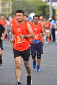 BIB: 201, 21155
                            <button type="button" onclick="openModal(12875557)" class="btn btn-primary btn-sm float-right btn-popup" data-toggle="modal" data-target=".modal-high-quality">
                        <i class="fas fa-shopping-cart"></i> Add to Cart
                    </button>
                                            <button type="button" onclick="isThisMe(12875557, true)" class="btn btn-success btn-sm float-right btn-popup btn-isme hidden" data-toggle="tooltip" data-placement="bottom" title="นี่คือรูปของคุณใช่ไหม คลิกที่นี่เพื่อเอาเข้าอัลบั้ม">
                        <i class="fas fa-plus"></i> Add to album
                    </button>
                    <button type="button" onclick="isThisMe(12875557, false)" class="btn btn-warning btn-sm float-right btn-popup btn-isnotme hidden">
                        <i class="fas fa-ban"></i> Remove from album
                    </button>
