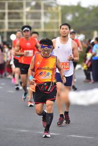 BIB: 7105
                            <button type="button" onclick="openModal(12875472)" class="btn btn-primary btn-sm float-right btn-popup" data-toggle="modal" data-target=".modal-high-quality">
                        <i class="fas fa-shopping-cart"></i> Add to Cart
                    </button>
                                            <button type="button" onclick="isThisMe(12875472, true)" class="btn btn-success btn-sm float-right btn-popup btn-isme hidden" data-toggle="tooltip" data-placement="bottom" title="นี่คือรูปของคุณใช่ไหม คลิกที่นี่เพื่อเอาเข้าอัลบั้ม">
                        <i class="fas fa-plus"></i> Add to album
                    </button>
                    <button type="button" onclick="isThisMe(12875472, false)" class="btn btn-warning btn-sm float-right btn-popup btn-isnotme hidden">
                        <i class="fas fa-ban"></i> Remove from album
                    </button>