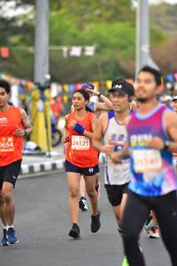 BIB: 24125, 654
                            <button type="button" onclick="openModal(12877106)" class="btn btn-primary btn-sm float-right btn-popup" data-toggle="modal" data-target=".modal-high-quality">
                        <i class="fas fa-shopping-cart"></i> Add to Cart
                    </button>
                                            <button type="button" onclick="isThisMe(12877106, true)" class="btn btn-success btn-sm float-right btn-popup btn-isme hidden" data-toggle="tooltip" data-placement="bottom" title="นี่คือรูปของคุณใช่ไหม คลิกที่นี่เพื่อเอาเข้าอัลบั้ม">
                        <i class="fas fa-plus"></i> Add to album
                    </button>
                    <button type="button" onclick="isThisMe(12877106, false)" class="btn btn-warning btn-sm float-right btn-popup btn-isnotme hidden">
                        <i class="fas fa-ban"></i> Remove from album
                    </button>