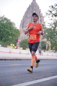 BIB: 21818
                            <button type="button" onclick="openModal(11556109)" class="btn btn-primary btn-sm float-right btn-popup" data-toggle="modal" data-target=".modal-high-quality">
                        <i class="fas fa-shopping-cart"></i> Add to Cart
                    </button>
                                            <button type="button" onclick="isThisMe(11556109, true)" class="btn btn-success btn-sm float-right btn-popup btn-isme hidden" data-toggle="tooltip" data-placement="bottom" title="นี่คือรูปของคุณใช่ไหม คลิกที่นี่เพื่อเอาเข้าอัลบั้ม">
                        <i class="fas fa-plus"></i> Add to album
                    </button>
                    <button type="button" onclick="isThisMe(11556109, false)" class="btn btn-warning btn-sm float-right btn-popup btn-isnotme hidden">
                        <i class="fas fa-ban"></i> Remove from album
                    </button>