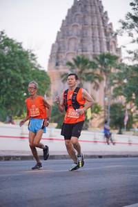 BIB: 22075, 21039
                            <button type="button" onclick="openModal(11549320)" class="btn btn-primary btn-sm float-right btn-popup" data-toggle="modal" data-target=".modal-high-quality">
                        <i class="fas fa-shopping-cart"></i> Add to Cart
                    </button>
                                            <button type="button" onclick="isThisMe(11549320, true)" class="btn btn-success btn-sm float-right btn-popup btn-isme hidden" data-toggle="tooltip" data-placement="bottom" title="นี่คือรูปของคุณใช่ไหม คลิกที่นี่เพื่อเอาเข้าอัลบั้ม">
                        <i class="fas fa-plus"></i> Add to album
                    </button>
                    <button type="button" onclick="isThisMe(11549320, false)" class="btn btn-warning btn-sm float-right btn-popup btn-isnotme hidden">
                        <i class="fas fa-ban"></i> Remove from album
                    </button>