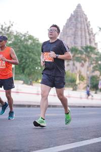 BIB: 277, 119
                            <button type="button" onclick="openModal(11555120)" class="btn btn-primary btn-sm float-right btn-popup" data-toggle="modal" data-target=".modal-high-quality">
                        <i class="fas fa-shopping-cart"></i> Add to Cart
                    </button>
                                            <button type="button" onclick="isThisMe(11555120, true)" class="btn btn-success btn-sm float-right btn-popup btn-isme hidden" data-toggle="tooltip" data-placement="bottom" title="นี่คือรูปของคุณใช่ไหม คลิกที่นี่เพื่อเอาเข้าอัลบั้ม">
                        <i class="fas fa-plus"></i> Add to album
                    </button>
                    <button type="button" onclick="isThisMe(11555120, false)" class="btn btn-warning btn-sm float-right btn-popup btn-isnotme hidden">
                        <i class="fas fa-ban"></i> Remove from album
                    </button>