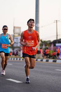BIB: 0556, 7010
                            <button type="button" onclick="openModal(11194847)" class="btn btn-primary btn-sm float-right btn-popup" data-toggle="modal" data-target=".modal-high-quality">
                        <i class="fas fa-shopping-cart"></i> Add to Cart
                    </button>
                                            <button type="button" onclick="isThisMe(11194847, true)" class="btn btn-success btn-sm float-right btn-popup btn-isme hidden" data-toggle="tooltip" data-placement="bottom" title="นี่คือรูปของคุณใช่ไหม คลิกที่นี่เพื่อเอาเข้าอัลบั้ม">
                        <i class="fas fa-plus"></i> Add to album
                    </button>
                    <button type="button" onclick="isThisMe(11194847, false)" class="btn btn-warning btn-sm float-right btn-popup btn-isnotme hidden">
                        <i class="fas fa-ban"></i> Remove from album
                    </button>