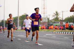 BIB: 20148
                            <button type="button" onclick="openModal(11208138)" class="btn btn-primary btn-sm float-right btn-popup" data-toggle="modal" data-target=".modal-high-quality">
                        <i class="fas fa-shopping-cart"></i> Add to Cart
                    </button>
                                            <button type="button" onclick="isThisMe(11208138, true)" class="btn btn-success btn-sm float-right btn-popup btn-isme hidden" data-toggle="tooltip" data-placement="bottom" title="นี่คือรูปของคุณใช่ไหม คลิกที่นี่เพื่อเอาเข้าอัลบั้ม">
                        <i class="fas fa-plus"></i> Add to album
                    </button>
                    <button type="button" onclick="isThisMe(11208138, false)" class="btn btn-warning btn-sm float-right btn-popup btn-isnotme hidden">
                        <i class="fas fa-ban"></i> Remove from album
                    </button>