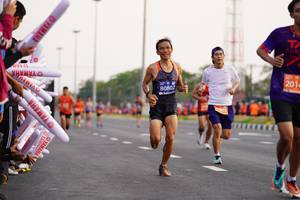BIB: 201, 80802
                            <button type="button" onclick="openModal(11208207)" class="btn btn-primary btn-sm float-right btn-popup" data-toggle="modal" data-target=".modal-high-quality">
                        <i class="fas fa-shopping-cart"></i> Add to Cart
                    </button>
                                            <button type="button" onclick="isThisMe(11208207, true)" class="btn btn-success btn-sm float-right btn-popup btn-isme hidden" data-toggle="tooltip" data-placement="bottom" title="นี่คือรูปของคุณใช่ไหม คลิกที่นี่เพื่อเอาเข้าอัลบั้ม">
                        <i class="fas fa-plus"></i> Add to album
                    </button>
                    <button type="button" onclick="isThisMe(11208207, false)" class="btn btn-warning btn-sm float-right btn-popup btn-isnotme hidden">
                        <i class="fas fa-ban"></i> Remove from album
                    </button>