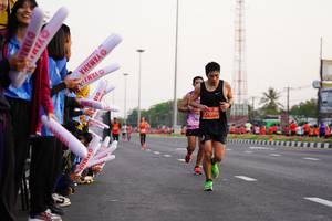 BIB: 27099
                            <button type="button" onclick="openModal(11202486)" class="btn btn-primary btn-sm float-right btn-popup" data-toggle="modal" data-target=".modal-high-quality">
                        <i class="fas fa-shopping-cart"></i> Add to Cart
                    </button>
                                            <button type="button" onclick="isThisMe(11202486, true)" class="btn btn-success btn-sm float-right btn-popup btn-isme hidden" data-toggle="tooltip" data-placement="bottom" title="นี่คือรูปของคุณใช่ไหม คลิกที่นี่เพื่อเอาเข้าอัลบั้ม">
                        <i class="fas fa-plus"></i> Add to album
                    </button>
                    <button type="button" onclick="isThisMe(11202486, false)" class="btn btn-warning btn-sm float-right btn-popup btn-isnotme hidden">
                        <i class="fas fa-ban"></i> Remove from album
                    </button>