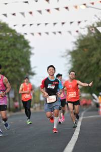 BIB: 100, 20472, 28614, 
                            <button type="button" onclick="openModal(11221732)" class="btn btn-primary btn-sm float-right btn-popup" data-toggle="modal" data-target=".modal-high-quality">
                        <i class="fas fa-shopping-cart"></i> Add to Cart
                    </button>
                                            <button type="button" onclick="isThisMe(11221732, true)" class="btn btn-success btn-sm float-right btn-popup btn-isme hidden" data-toggle="tooltip" data-placement="bottom" title="นี่คือรูปของคุณใช่ไหม คลิกที่นี่เพื่อเอาเข้าอัลบั้ม">
                        <i class="fas fa-plus"></i> Add to album
                    </button>
                    <button type="button" onclick="isThisMe(11221732, false)" class="btn btn-warning btn-sm float-right btn-popup btn-isnotme hidden">
                        <i class="fas fa-ban"></i> Remove from album
                    </button>