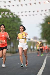 BIB: 28079, 1505
                            <button type="button" onclick="openModal(11218659)" class="btn btn-primary btn-sm float-right btn-popup" data-toggle="modal" data-target=".modal-high-quality">
                        <i class="fas fa-shopping-cart"></i> Add to Cart
                    </button>
                                            <button type="button" onclick="isThisMe(11218659, true)" class="btn btn-success btn-sm float-right btn-popup btn-isme hidden" data-toggle="tooltip" data-placement="bottom" title="นี่คือรูปของคุณใช่ไหม คลิกที่นี่เพื่อเอาเข้าอัลบั้ม">
                        <i class="fas fa-plus"></i> Add to album
                    </button>
                    <button type="button" onclick="isThisMe(11218659, false)" class="btn btn-warning btn-sm float-right btn-popup btn-isnotme hidden">
                        <i class="fas fa-ban"></i> Remove from album
                    </button>