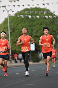 BIB: 44444, 26964, 314, 20201
                            <button type="button" onclick="openModal(11217577)" class="btn btn-primary btn-sm float-right btn-popup" data-toggle="modal" data-target=".modal-high-quality">
                        <i class="fas fa-shopping-cart"></i> Add to Cart
                    </button>
                                            <button type="button" onclick="isThisMe(11217577, true)" class="btn btn-success btn-sm float-right btn-popup btn-isme hidden" data-toggle="tooltip" data-placement="bottom" title="นี่คือรูปของคุณใช่ไหม คลิกที่นี่เพื่อเอาเข้าอัลบั้ม">
                        <i class="fas fa-plus"></i> Add to album
                    </button>
                    <button type="button" onclick="isThisMe(11217577, false)" class="btn btn-warning btn-sm float-right btn-popup btn-isnotme hidden">
                        <i class="fas fa-ban"></i> Remove from album
                    </button>