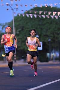 BIB: 25573, 25750
                            <button type="button" onclick="openModal(11208557)" class="btn btn-primary btn-sm float-right btn-popup" data-toggle="modal" data-target=".modal-high-quality">
                        <i class="fas fa-shopping-cart"></i> Add to Cart
                    </button>
                                            <button type="button" onclick="isThisMe(11208557, true)" class="btn btn-success btn-sm float-right btn-popup btn-isme hidden" data-toggle="tooltip" data-placement="bottom" title="นี่คือรูปของคุณใช่ไหม คลิกที่นี่เพื่อเอาเข้าอัลบั้ม">
                        <i class="fas fa-plus"></i> Add to album
                    </button>
                    <button type="button" onclick="isThisMe(11208557, false)" class="btn btn-warning btn-sm float-right btn-popup btn-isnotme hidden">
                        <i class="fas fa-ban"></i> Remove from album
                    </button>