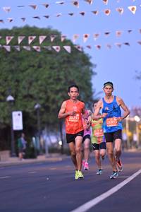 BIB: 20713, 21915, 20042
                            <button type="button" onclick="openModal(11230387)" class="btn btn-primary btn-sm float-right btn-popup" data-toggle="modal" data-target=".modal-high-quality">
                        <i class="fas fa-shopping-cart"></i> Add to Cart
                    </button>
                                            <button type="button" onclick="isThisMe(11230387, true)" class="btn btn-success btn-sm float-right btn-popup btn-isme hidden" data-toggle="tooltip" data-placement="bottom" title="นี่คือรูปของคุณใช่ไหม คลิกที่นี่เพื่อเอาเข้าอัลบั้ม">
                        <i class="fas fa-plus"></i> Add to album
                    </button>
                    <button type="button" onclick="isThisMe(11230387, false)" class="btn btn-warning btn-sm float-right btn-popup btn-isnotme hidden">
                        <i class="fas fa-ban"></i> Remove from album
                    </button>