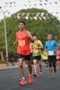 BIB: 22371
                            <button type="button" onclick="openModal(11267812)" class="btn btn-primary btn-sm float-right btn-popup" data-toggle="modal" data-target=".modal-high-quality">
                        <i class="fas fa-shopping-cart"></i> Add to Cart
                    </button>
                                            <button type="button" onclick="isThisMe(11267812, true)" class="btn btn-success btn-sm float-right btn-popup btn-isme hidden" data-toggle="tooltip" data-placement="bottom" title="นี่คือรูปของคุณใช่ไหม คลิกที่นี่เพื่อเอาเข้าอัลบั้ม">
                        <i class="fas fa-plus"></i> Add to album
                    </button>
                    <button type="button" onclick="isThisMe(11267812, false)" class="btn btn-warning btn-sm float-right btn-popup btn-isnotme hidden">
                        <i class="fas fa-ban"></i> Remove from album
                    </button>