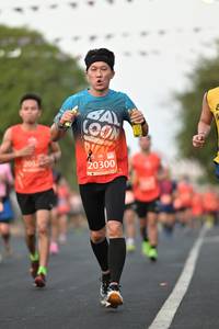 BIB: 20300
                            <button type="button" onclick="openModal(11265966)" class="btn btn-primary btn-sm float-right btn-popup" data-toggle="modal" data-target=".modal-high-quality">
                        <i class="fas fa-shopping-cart"></i> Add to Cart
                    </button>
                                            <button type="button" onclick="isThisMe(11265966, true)" class="btn btn-success btn-sm float-right btn-popup btn-isme hidden" data-toggle="tooltip" data-placement="bottom" title="นี่คือรูปของคุณใช่ไหม คลิกที่นี่เพื่อเอาเข้าอัลบั้ม">
                        <i class="fas fa-plus"></i> Add to album
                    </button>
                    <button type="button" onclick="isThisMe(11265966, false)" class="btn btn-warning btn-sm float-right btn-popup btn-isnotme hidden">
                        <i class="fas fa-ban"></i> Remove from album
                    </button>