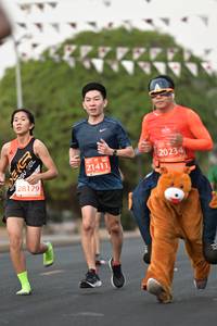 BIB: 20234, 21411, 28179
                            <button type="button" onclick="openModal(11256632)" class="btn btn-primary btn-sm float-right btn-popup" data-toggle="modal" data-target=".modal-high-quality">
                        <i class="fas fa-shopping-cart"></i> Add to Cart
                    </button>
                                            <button type="button" onclick="isThisMe(11256632, true)" class="btn btn-success btn-sm float-right btn-popup btn-isme hidden" data-toggle="tooltip" data-placement="bottom" title="นี่คือรูปของคุณใช่ไหม คลิกที่นี่เพื่อเอาเข้าอัลบั้ม">
                        <i class="fas fa-plus"></i> Add to album
                    </button>
                    <button type="button" onclick="isThisMe(11256632, false)" class="btn btn-warning btn-sm float-right btn-popup btn-isnotme hidden">
                        <i class="fas fa-ban"></i> Remove from album
                    </button>