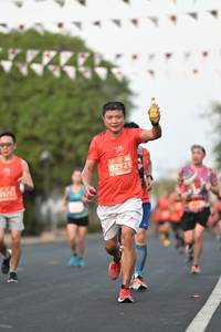 BIB: 82921, 25753
                            <button type="button" onclick="openModal(11271829)" class="btn btn-primary btn-sm float-right btn-popup" data-toggle="modal" data-target=".modal-high-quality">
                        <i class="fas fa-shopping-cart"></i> Add to Cart
                    </button>
                                            <button type="button" onclick="isThisMe(11271829, true)" class="btn btn-success btn-sm float-right btn-popup btn-isme hidden" data-toggle="tooltip" data-placement="bottom" title="นี่คือรูปของคุณใช่ไหม คลิกที่นี่เพื่อเอาเข้าอัลบั้ม">
                        <i class="fas fa-plus"></i> Add to album
                    </button>
                    <button type="button" onclick="isThisMe(11271829, false)" class="btn btn-warning btn-sm float-right btn-popup btn-isnotme hidden">
                        <i class="fas fa-ban"></i> Remove from album
                    </button>