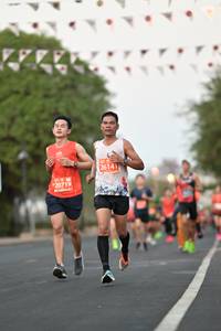 BIB: 26141, 20719
                            <button type="button" onclick="openModal(11256513)" class="btn btn-primary btn-sm float-right btn-popup" data-toggle="modal" data-target=".modal-high-quality">
                        <i class="fas fa-shopping-cart"></i> Add to Cart
                    </button>
                                            <button type="button" onclick="isThisMe(11256513, true)" class="btn btn-success btn-sm float-right btn-popup btn-isme hidden" data-toggle="tooltip" data-placement="bottom" title="นี่คือรูปของคุณใช่ไหม คลิกที่นี่เพื่อเอาเข้าอัลบั้ม">
                        <i class="fas fa-plus"></i> Add to album
                    </button>
                    <button type="button" onclick="isThisMe(11256513, false)" class="btn btn-warning btn-sm float-right btn-popup btn-isnotme hidden">
                        <i class="fas fa-ban"></i> Remove from album
                    </button>