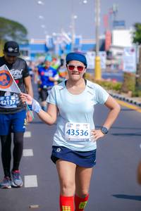 BIB: 211, 42195
                            <button type="button" onclick="openModal(10534504)" class="btn btn-primary btn-sm float-right btn-popup" data-toggle="modal" data-target=".modal-high-quality">
                        <i class="fas fa-shopping-cart"></i> Add to Cart
                    </button>
                                            <button type="button" onclick="isThisMe(10534504, true)" class="btn btn-success btn-sm float-right btn-popup btn-isme hidden" data-toggle="tooltip" data-placement="bottom" title="นี่คือรูปของคุณใช่ไหม คลิกที่นี่เพื่อเอาเข้าอัลบั้ม">
                        <i class="fas fa-plus"></i> Add to album
                    </button>
                    <button type="button" onclick="isThisMe(10534504, false)" class="btn btn-warning btn-sm float-right btn-popup btn-isnotme hidden">
                        <i class="fas fa-ban"></i> Remove from album
                    </button>