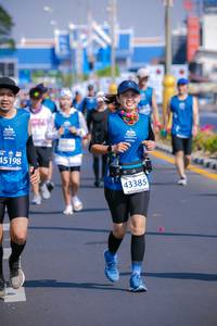 BIB: 211, 42195, 100
                            <button type="button" onclick="openModal(10534335)" class="btn btn-primary btn-sm float-right btn-popup" data-toggle="modal" data-target=".modal-high-quality">
                        <i class="fas fa-shopping-cart"></i> Add to Cart
                    </button>
                                            <button type="button" onclick="isThisMe(10534335, true)" class="btn btn-success btn-sm float-right btn-popup btn-isme hidden" data-toggle="tooltip" data-placement="bottom" title="นี่คือรูปของคุณใช่ไหม คลิกที่นี่เพื่อเอาเข้าอัลบั้ม">
                        <i class="fas fa-plus"></i> Add to album
                    </button>
                    <button type="button" onclick="isThisMe(10534335, false)" class="btn btn-warning btn-sm float-right btn-popup btn-isnotme hidden">
                        <i class="fas fa-ban"></i> Remove from album
                    </button>