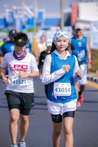 BIB: 2020, 211, 42195, 27906
                            <button type="button" onclick="openModal(10534355)" class="btn btn-primary btn-sm float-right btn-popup" data-toggle="modal" data-target=".modal-high-quality">
                        <i class="fas fa-shopping-cart"></i> Add to Cart
                    </button>
                                            <button type="button" onclick="isThisMe(10534355, true)" class="btn btn-success btn-sm float-right btn-popup btn-isme hidden" data-toggle="tooltip" data-placement="bottom" title="นี่คือรูปของคุณใช่ไหม คลิกที่นี่เพื่อเอาเข้าอัลบั้ม">
                        <i class="fas fa-plus"></i> Add to album
                    </button>
                    <button type="button" onclick="isThisMe(10534355, false)" class="btn btn-warning btn-sm float-right btn-popup btn-isnotme hidden">
                        <i class="fas fa-ban"></i> Remove from album
                    </button>