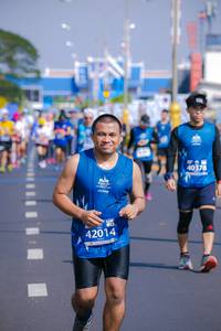 BIB: 202, 42195, 211
                            <button type="button" onclick="openModal(10534373)" class="btn btn-primary btn-sm float-right btn-popup" data-toggle="modal" data-target=".modal-high-quality">
                        <i class="fas fa-shopping-cart"></i> Add to Cart
                    </button>
                                            <button type="button" onclick="isThisMe(10534373, true)" class="btn btn-success btn-sm float-right btn-popup btn-isme hidden" data-toggle="tooltip" data-placement="bottom" title="นี่คือรูปของคุณใช่ไหม คลิกที่นี่เพื่อเอาเข้าอัลบั้ม">
                        <i class="fas fa-plus"></i> Add to album
                    </button>
                    <button type="button" onclick="isThisMe(10534373, false)" class="btn btn-warning btn-sm float-right btn-popup btn-isnotme hidden">
                        <i class="fas fa-ban"></i> Remove from album
                    </button>