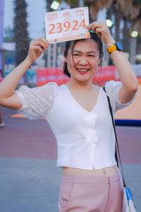 BIB: 23924
                            <button type="button" onclick="openModal(10537155)" class="btn btn-primary btn-sm float-right btn-popup" data-toggle="modal" data-target=".modal-high-quality">
                        <i class="fas fa-shopping-cart"></i> Add to Cart
                    </button>
                                            <button type="button" onclick="isThisMe(10537155, true)" class="btn btn-success btn-sm float-right btn-popup btn-isme hidden" data-toggle="tooltip" data-placement="bottom" title="นี่คือรูปของคุณใช่ไหม คลิกที่นี่เพื่อเอาเข้าอัลบั้ม">
                        <i class="fas fa-plus"></i> Add to album
                    </button>
                    <button type="button" onclick="isThisMe(10537155, false)" class="btn btn-warning btn-sm float-right btn-popup btn-isnotme hidden">
                        <i class="fas fa-ban"></i> Remove from album
                    </button>