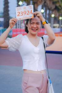 BIB: 23924
                            <button type="button" onclick="openModal(10537158)" class="btn btn-primary btn-sm float-right btn-popup" data-toggle="modal" data-target=".modal-high-quality">
                        <i class="fas fa-shopping-cart"></i> Add to Cart
                    </button>
                                            <button type="button" onclick="isThisMe(10537158, true)" class="btn btn-success btn-sm float-right btn-popup btn-isme hidden" data-toggle="tooltip" data-placement="bottom" title="นี่คือรูปของคุณใช่ไหม คลิกที่นี่เพื่อเอาเข้าอัลบั้ม">
                        <i class="fas fa-plus"></i> Add to album
                    </button>
                    <button type="button" onclick="isThisMe(10537158, false)" class="btn btn-warning btn-sm float-right btn-popup btn-isnotme hidden">
                        <i class="fas fa-ban"></i> Remove from album
                    </button>