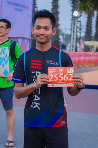 BIB: 25562
                            <button type="button" onclick="openModal(10537361)" class="btn btn-primary btn-sm float-right btn-popup" data-toggle="modal" data-target=".modal-high-quality">
                        <i class="fas fa-shopping-cart"></i> Add to Cart
                    </button>
                                            <button type="button" onclick="isThisMe(10537361, true)" class="btn btn-success btn-sm float-right btn-popup btn-isme hidden" data-toggle="tooltip" data-placement="bottom" title="นี่คือรูปของคุณใช่ไหม คลิกที่นี่เพื่อเอาเข้าอัลบั้ม">
                        <i class="fas fa-plus"></i> Add to album
                    </button>
                    <button type="button" onclick="isThisMe(10537361, false)" class="btn btn-warning btn-sm float-right btn-popup btn-isnotme hidden">
                        <i class="fas fa-ban"></i> Remove from album
                    </button>