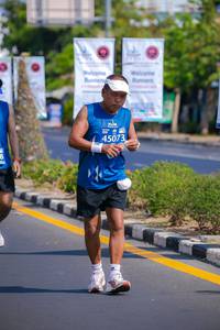 BIB: 42195, 211, 100
                            <button type="button" onclick="openModal(10534328)" class="btn btn-primary btn-sm float-right btn-popup" data-toggle="modal" data-target=".modal-high-quality">
                        <i class="fas fa-shopping-cart"></i> Add to Cart
                    </button>
                                            <button type="button" onclick="isThisMe(10534328, true)" class="btn btn-success btn-sm float-right btn-popup btn-isme hidden" data-toggle="tooltip" data-placement="bottom" title="นี่คือรูปของคุณใช่ไหม คลิกที่นี่เพื่อเอาเข้าอัลบั้ม">
                        <i class="fas fa-plus"></i> Add to album
                    </button>
                    <button type="button" onclick="isThisMe(10534328, false)" class="btn btn-warning btn-sm float-right btn-popup btn-isnotme hidden">
                        <i class="fas fa-ban"></i> Remove from album
                    </button>