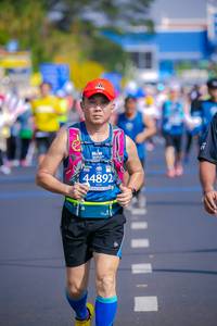 BIB: 020, 211, 42195, 130, 20736
                            <button type="button" onclick="openModal(10534364)" class="btn btn-primary btn-sm float-right btn-popup" data-toggle="modal" data-target=".modal-high-quality">
                        <i class="fas fa-shopping-cart"></i> Add to Cart
                    </button>
                                            <button type="button" onclick="isThisMe(10534364, true)" class="btn btn-success btn-sm float-right btn-popup btn-isme hidden" data-toggle="tooltip" data-placement="bottom" title="นี่คือรูปของคุณใช่ไหม คลิกที่นี่เพื่อเอาเข้าอัลบั้ม">
                        <i class="fas fa-plus"></i> Add to album
                    </button>
                    <button type="button" onclick="isThisMe(10534364, false)" class="btn btn-warning btn-sm float-right btn-popup btn-isnotme hidden">
                        <i class="fas fa-ban"></i> Remove from album
                    </button>