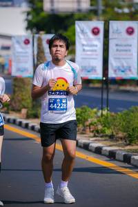 BIB: 211, 42195, 2019
                            <button type="button" onclick="openModal(10534237)" class="btn btn-primary btn-sm float-right btn-popup" data-toggle="modal" data-target=".modal-high-quality">
                        <i class="fas fa-shopping-cart"></i> Add to Cart
                    </button>
                                            <button type="button" onclick="isThisMe(10534237, true)" class="btn btn-success btn-sm float-right btn-popup btn-isme hidden" data-toggle="tooltip" data-placement="bottom" title="นี่คือรูปของคุณใช่ไหม คลิกที่นี่เพื่อเอาเข้าอัลบั้ม">
                        <i class="fas fa-plus"></i> Add to album
                    </button>
                    <button type="button" onclick="isThisMe(10534237, false)" class="btn btn-warning btn-sm float-right btn-popup btn-isnotme hidden">
                        <i class="fas fa-ban"></i> Remove from album
                    </button>